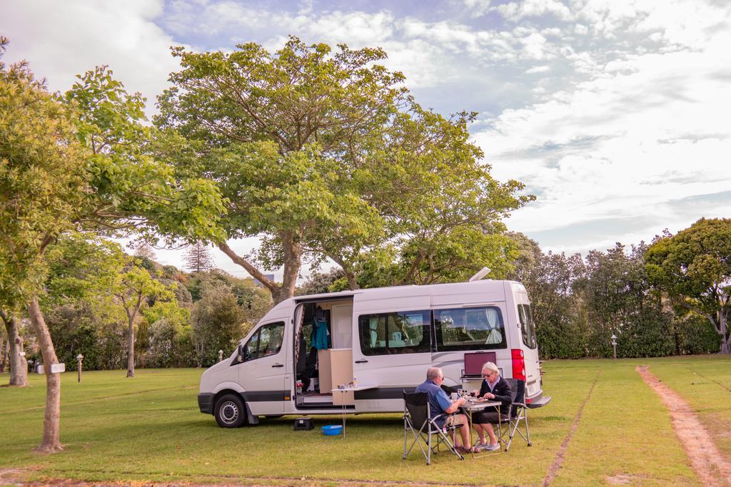 Russell Top 10 Holiday Park Luaran gambar