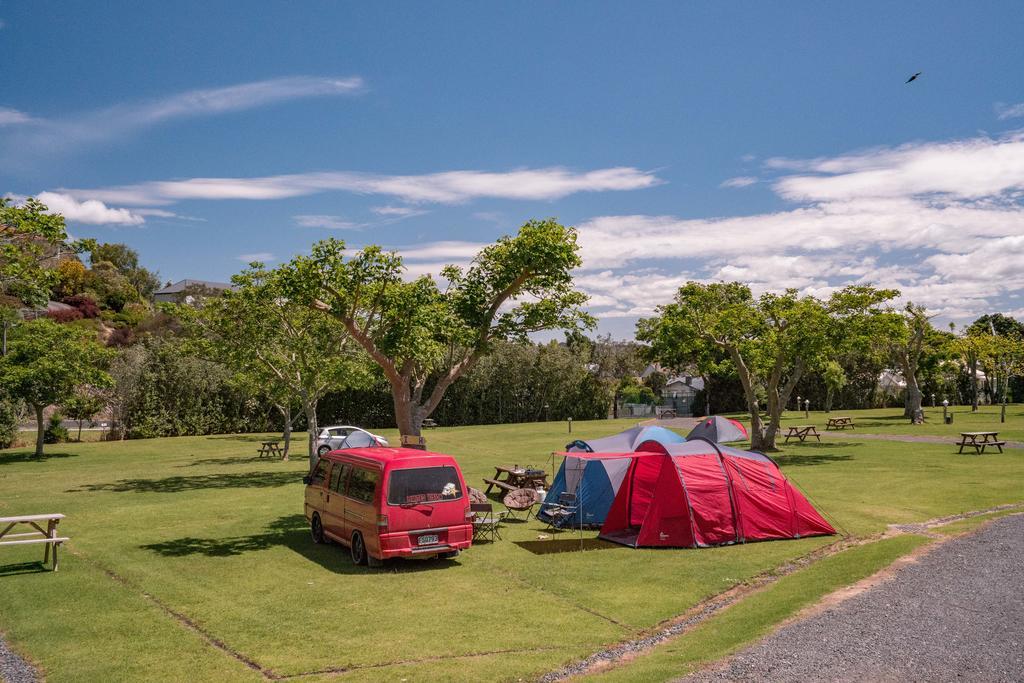 Russell Top 10 Holiday Park Luaran gambar