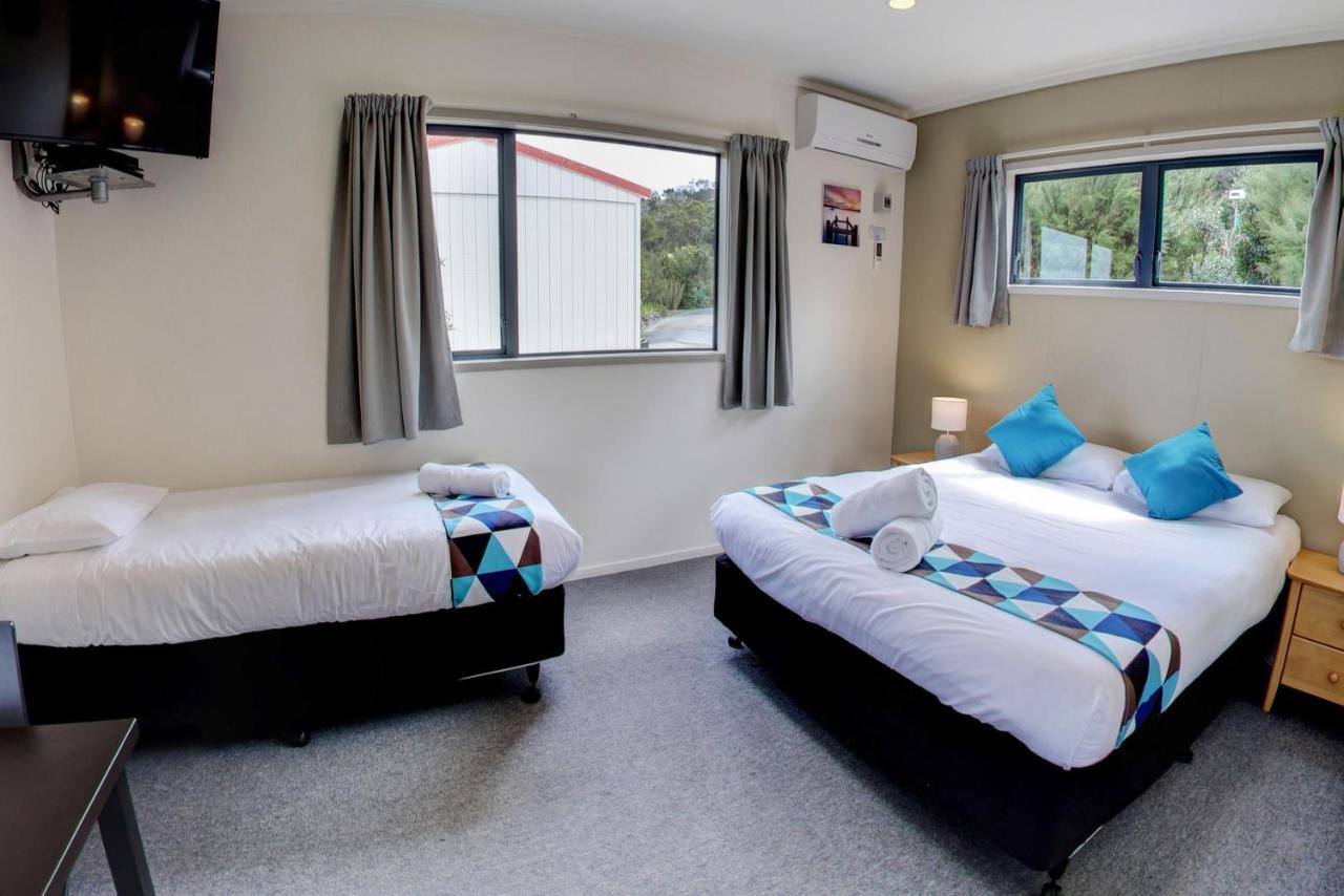Russell Top 10 Holiday Park Luaran gambar