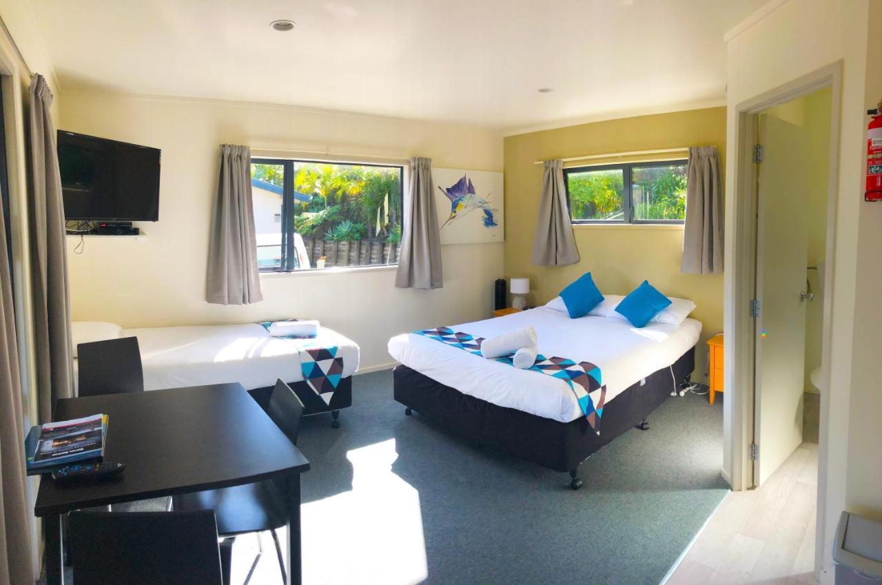 Russell Top 10 Holiday Park Luaran gambar
